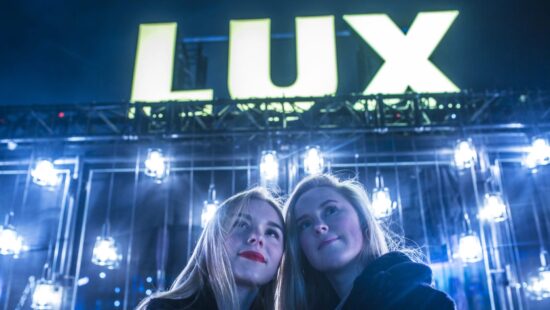 Lux Helsinki / Two girls posing