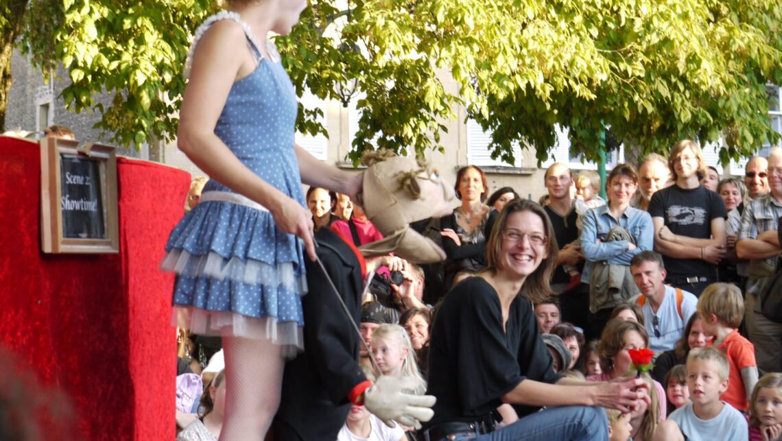 JONNY & SYBIL, Compagnie Miaow (Ranska / France)